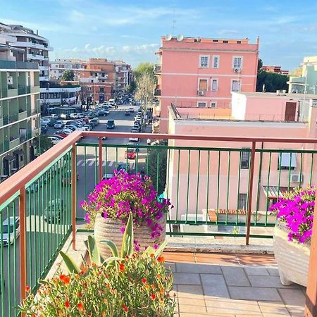Panoramic And Bright Penthouse Is Waiting For You Apartman Róma Kültér fotó
