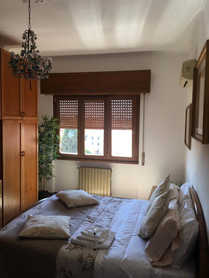 Panoramic And Bright Penthouse Is Waiting For You Apartman Róma Kültér fotó