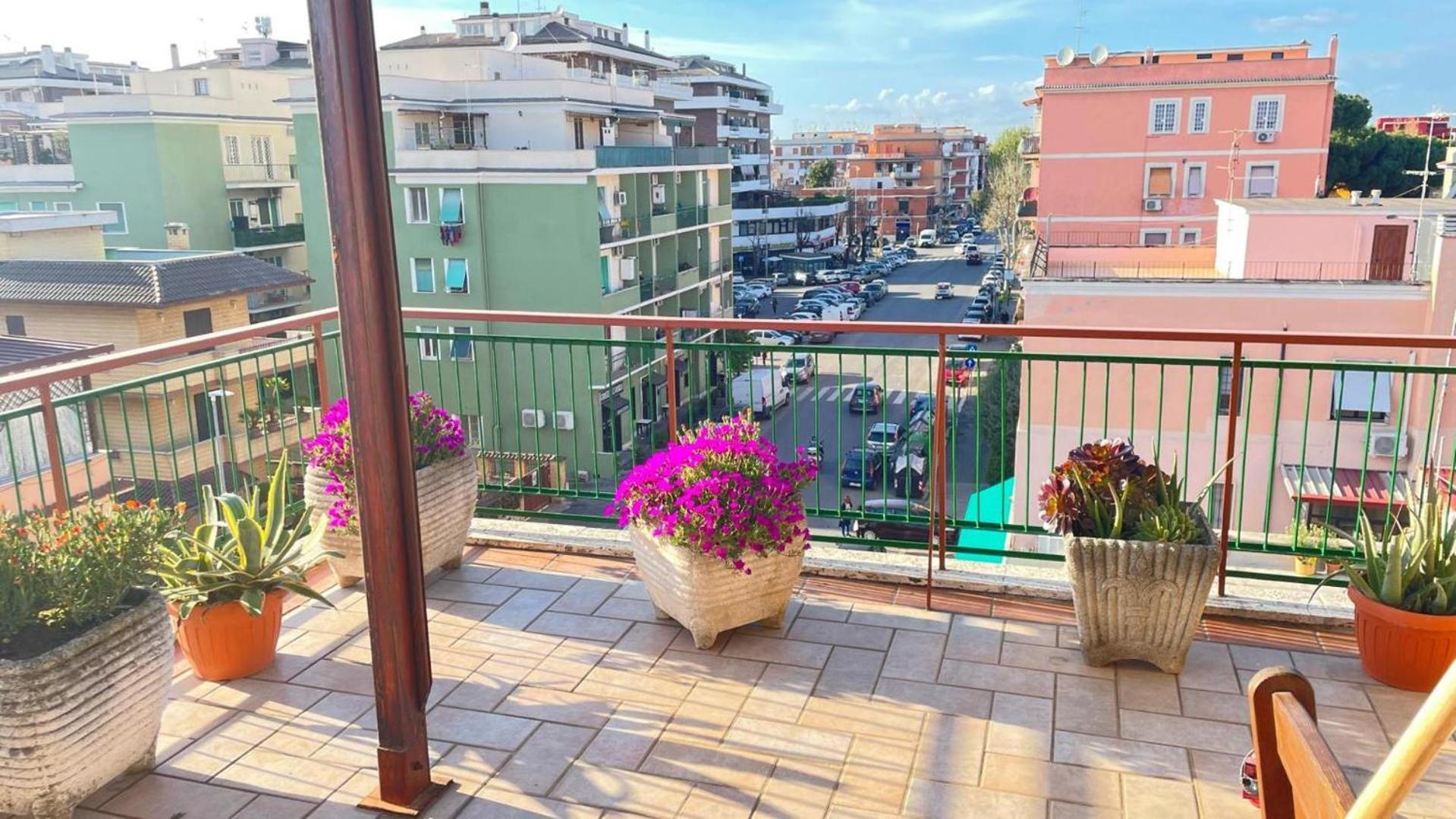 Panoramic And Bright Penthouse Is Waiting For You Apartman Róma Kültér fotó